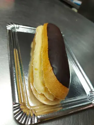 Pepitos Rellenos De Crema