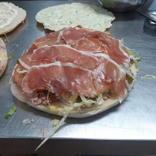 Súper Campero Serranito