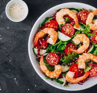 Salada De Frango Com Gambas