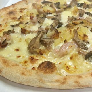 Funghi, patate e guanciale