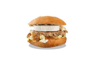 Tito Vilanova (Carne Picada, Lechuga, Mahonesa, Queso Cabra, Cebolla)