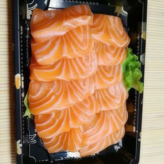 Sashimi di salmone