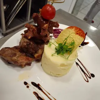 Specialitatea clientului