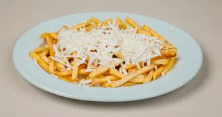 96. Пържени картофи със сирене