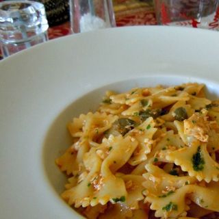 Farfalle Spada e Peperoni