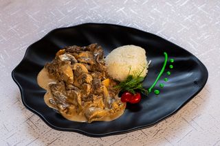 Телятина с грибами