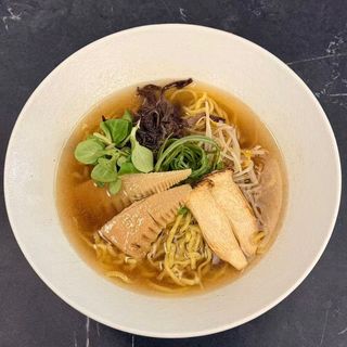 Ramen ai funghi