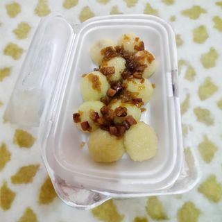 Pyzy z mięsem 10szt