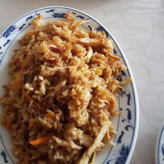 86.- Arroz Frito Y Pollo