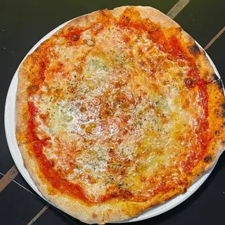 PIZZA QUATTRO QUESOS (30Cm.)