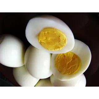 Boiled eggs pair
