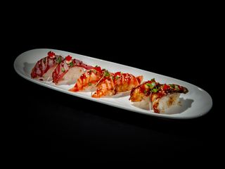 90X. Nigiri Flameado Mixto (6 Uds.)