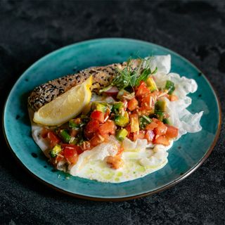 Лосось Татакі, 250 г (100 г/150 г)