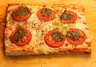 Pizza Napolitana (35 Cm. X 20 Cm.)