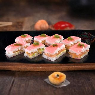 Оши пушена сьомга (8бр - 180г)