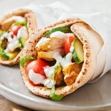 2бр Хл дюнер пилешки (540гр)+2бр кола кен 330мл