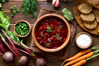 ბორში ხორცით