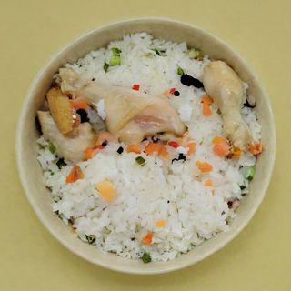 Комбо меню пиле с ориз, крем карамел, Кока кола зеро 0,500 мл