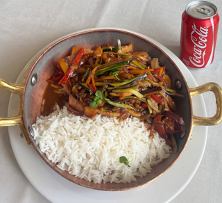 Wok ćuretina sa paprikom i basmati pirinčem + Coca-Cola