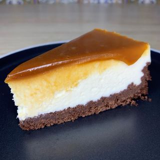 დამარილებული კარამელის ჩიზქეიქი