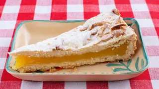 Torta della nonna