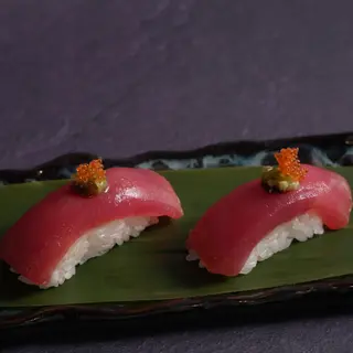 Nigiri Akami Tonyina Vermella (2 Pzs.)