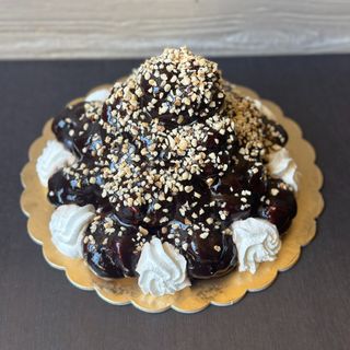 Torta profitterol 800 gr