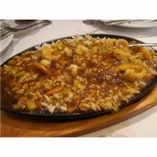 Ku-Bak Con Tres Delicias