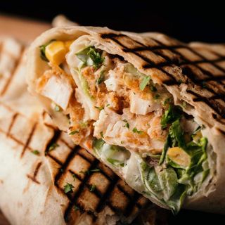 Crispy chicken tortilla Combo