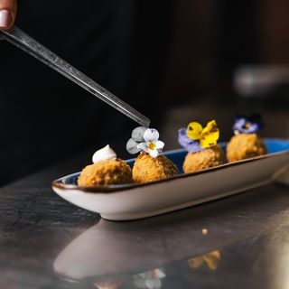 Croquetas de jamón ibérico / Iberian Ham Croquettes