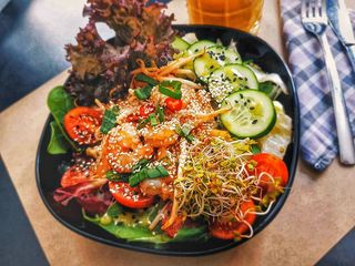 Sałatka z krewetkami