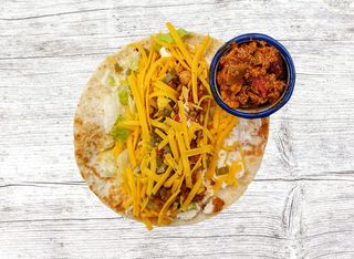 Тако с Чили кон карне (150г)