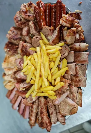 Mix roštilјa veći oval 2.5kg