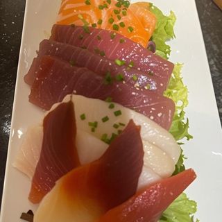 56. Sashimi Mixto (12 Pzs.)