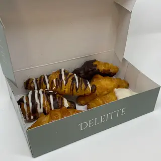 Caja De Adelitas Mini Croissants (6 Uds.)