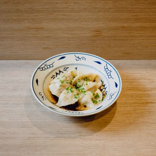 Jiaozi vegetarianos calabaza, zanahoria y huevo  (6 Uds.)