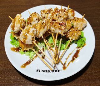 #1310 ESPETADOS FRANGO (8 PEÇAS)