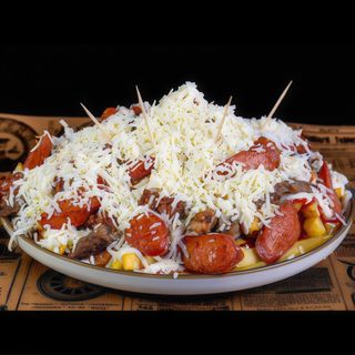 Salchipapas especial