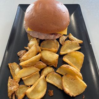 1. Hamburguesa Viuda