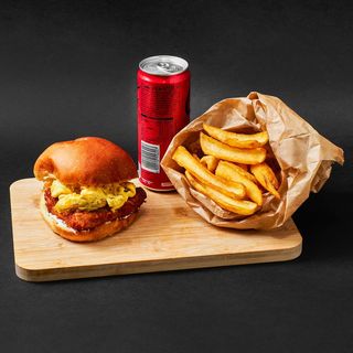 Menu Pollo Brenso + patatine + bibita