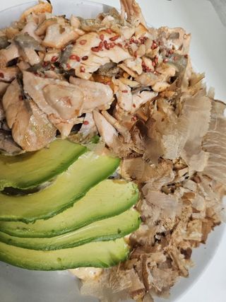 Poke de Salmon Braseado