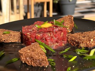 Тартар із телятини / Tartare di vitello (250g)