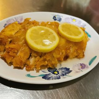 Pollo Con Salsa Limón