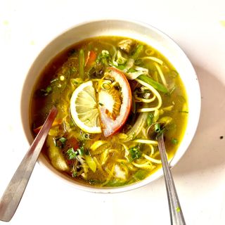 Vegetable Thukpa