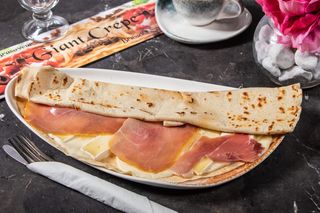 Clatita Uriasa Quattro Formagi si prosciutto