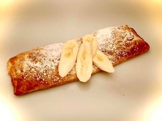 Croissant z bananem i czekoladą 225g