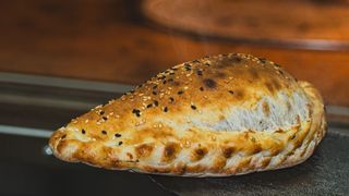 Plăcintă brânză dulce și stafide