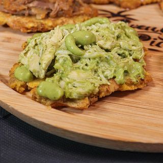 Patacón De Pollo (Ud.)