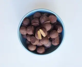 Coco Protein Ball cubierta de chocolate