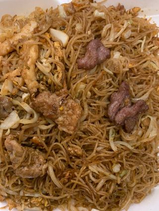 36. Ми-Фен с три вида месо, зеленчуци и яйца (700г)